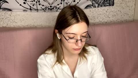 Sia online show from 8, 1, 2026