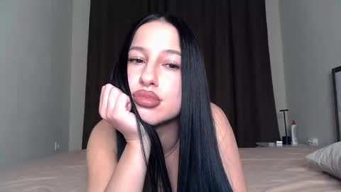 Snapshot of delly_love chatting on 26, 9, 2025 delly_love online show from 26, 9, 2025