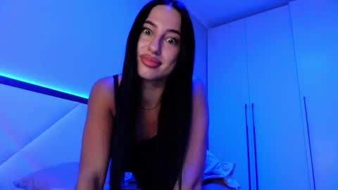 Snapshot of delly_love chatting on 16, 7, 2026 delly_love online show from 16, 7, 2026