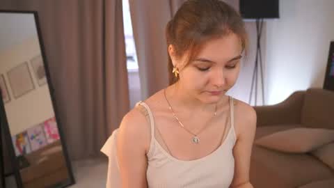 Hi my name is Sari nice to see you in my Room online show from 30, 6, 2026