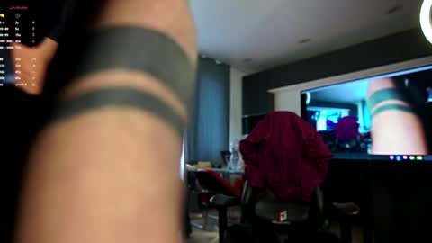 Snapshot of demianblake chatting on 5, 4, 2026 demianblake online show from 5, 4, 2026
