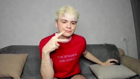 Snapshot of demiancartier chatting on 19, 3, 2026 Demian PVT OPEN online show from 19, 3, 2026