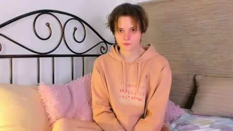 demianenglen online show from 24, 4, 2026