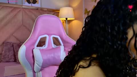 Demi online show from 9, 4, 2026