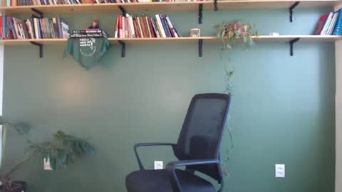 demmetria online show from 17, 1, 2025