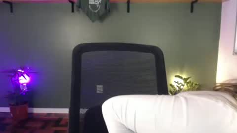 demmetria online show from 20, 5, 2026