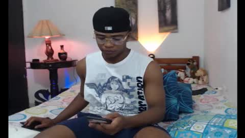 Snapshot of demond_333 chatting on 12, 10, 2025 DEMOND online show from 12, 10, 2025