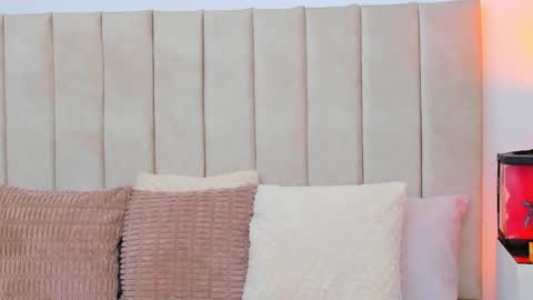 DEMY online show from 1, 3, 2025