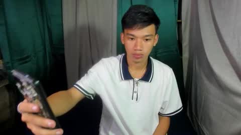 Snapshot of den_cummers chatting on 22, 3, 2026 den_cummers online show from 22, 3, 2026