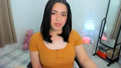 Demi online show from 8, 11, 2025