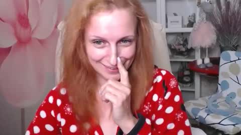 Snapshot of denhiey_here chatting on 28, 5, 2026 denhiey online show from 28, 5, 2026