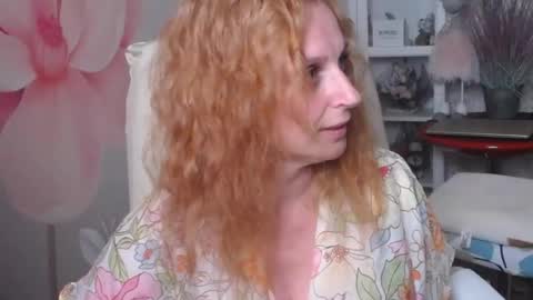 Snapshot of denhiey_here chatting on 28, 7, 2026 denhiey online show from 28, 7, 2026