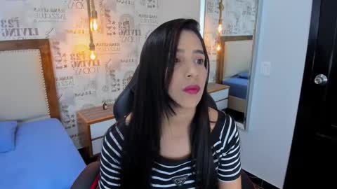 Snapshot of denis_dallas chatting on 28, 10, 2025 D E N I S online show from 28, 10, 2025