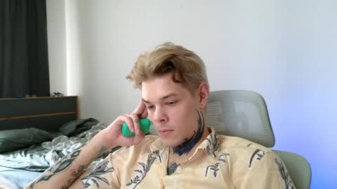 Snapshot of denis_here chatting on 14, 5, 2026 Denis online show from 14, 5, 2026