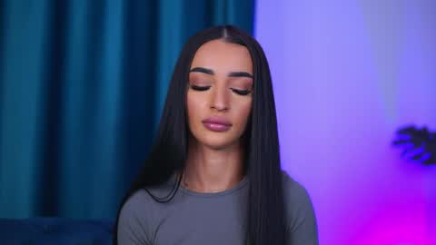 denisedevilles online show from 30, 5, 2026