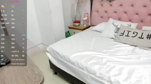 denisse_logan online show from 1, 11, 2025