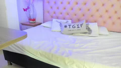 denisse_logan online show from 13, 4, 2026