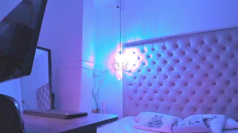 Snapshot of denisse_logan chatting on 26, 6, 2026 denisse_logan online show from 26, 6, 2026