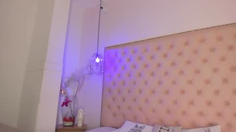 Snapshot of denisse_logan chatting on 2, 7, 2026 denisse_logan online show from 2, 7, 2026