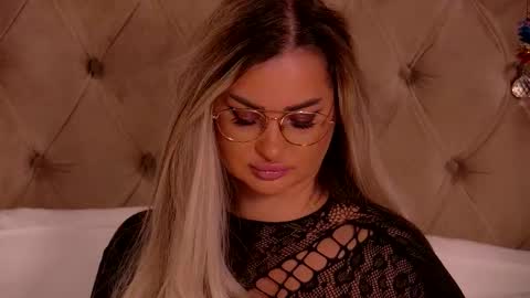 Ela online show from 3, 2, 2026