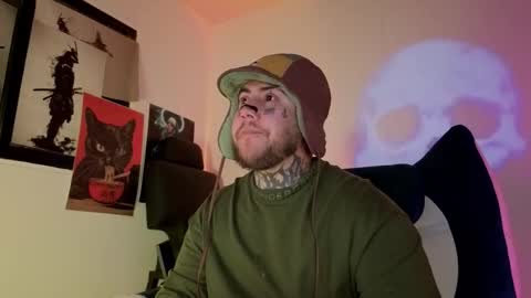 Oliver online show from 4, 11, 2025