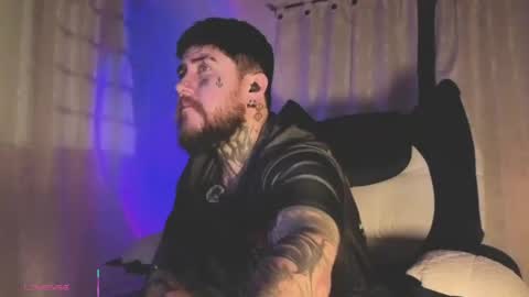 Oliver online show from 14, 4, 2026