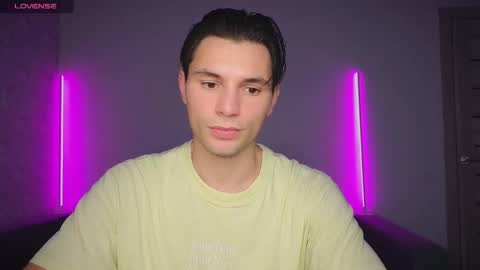 Snapshot of denlover chatting on 18, 2, 2026 Den online show from 18, 2, 2026