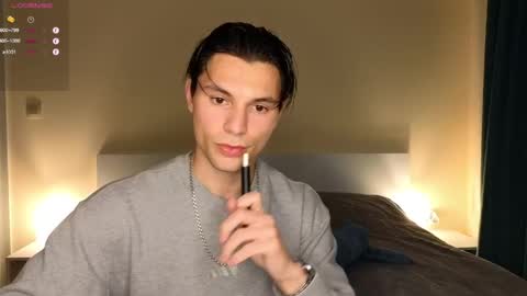 Snapshot of denlover chatting on 10, 4, 2026 Den online show from 10, 4, 2026