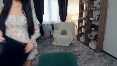 Mikky online show from 14, 11, 2025