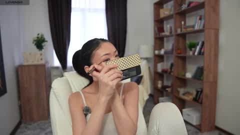 Mikky online show from 15, 12, 2025