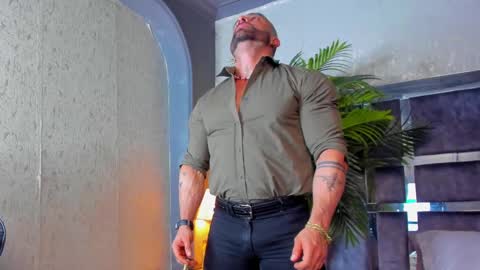 Snapshot of dennis_cox_ chatting on 6, 3, 2025 dennis_cox_ online show from 6, 3, 2025