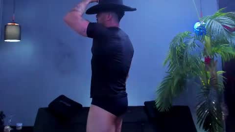 dennis_cox_ online show from 26, 6, 2026