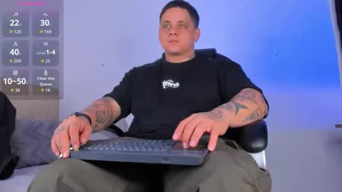 dennis munera online show from 25, 10, 2025