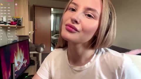 Vi  Victoria online show from 22, 11, 2025