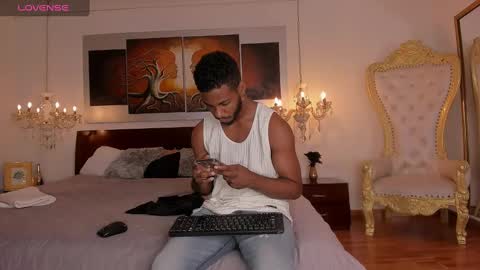 Snapshot of dereckandjake chatting on 23, 12, 2024 Dereck and Jake online show from 23, 12, 2024