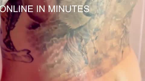 Snapshot of dereckgreen chatting on 4, 11, 2025 dereckgreen online show from 4, 11, 2025