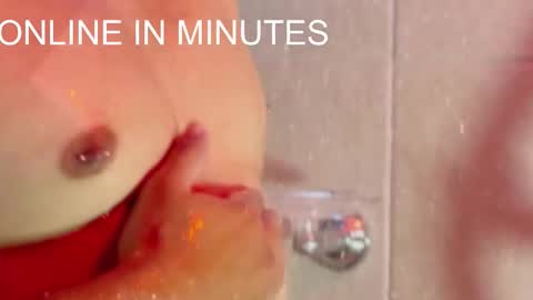 Snapshot of dereckgreen chatting on 7, 11, 2025 dereckgreen online show from 7, 11, 2025