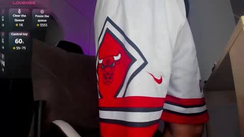 Snapshot of dereckhardd chatting on 28, 9, 2025 dereckhardd online show from 28, 9, 2025