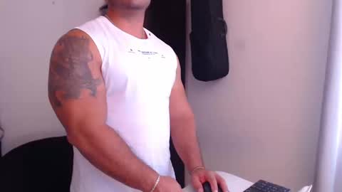 Derek online show from 11, 9, 2025