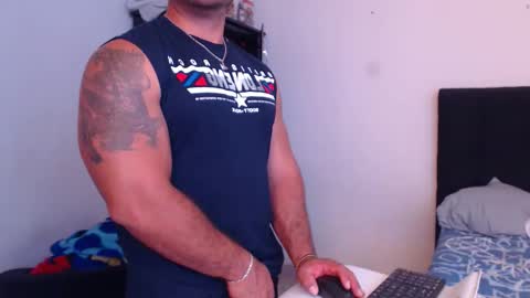 Derek online show from 17, 10, 2025