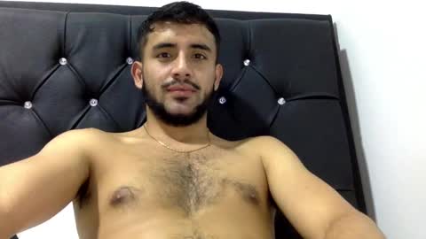 Snapshot of derek_smiith chatting on 8, 12, 2024 Derek smiith online show from 8, 12, 2024