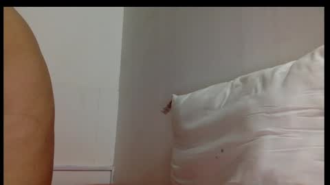 Snapshot of derek_smiith chatting on 13, 2, 2025 Derek smiith online show from 13, 2, 2025