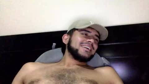 Snapshot of derek_smiith chatting on 3, 2, 2026 Derek smiith online show from 3, 2, 2026