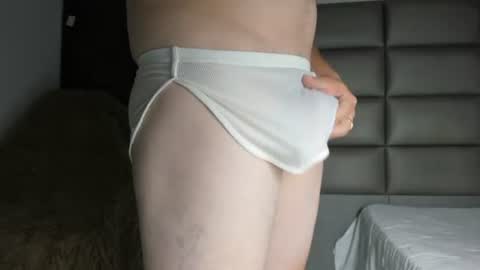 Snapshot of derek_smith21 chatting on 19, 6, 2026 monster cock online show from 19, 6, 2026
