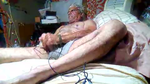 derick1961 online show from 25, 5, 2026