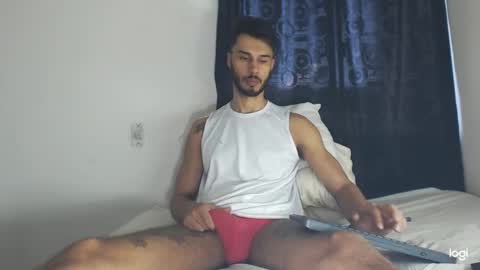 Snapshot of derrymaster chatting on 13, 1, 2025 JhimyMaster online show from 13, 1, 2025