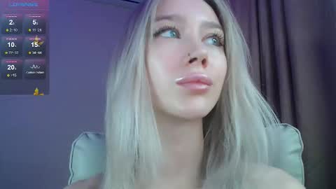 Snapshot of des_ch chatting on 23, 9, 2025 Ari online show from 23, 9, 2025