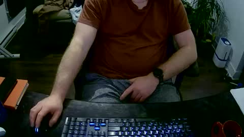 desdisdes online show from 10, 4, 2026