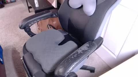 desertd0ng online show from 16, 4, 2026