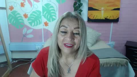 Snapshot of desire_latin chatting on 27, 11, 2025 VALERIA online show from 27, 11, 2025